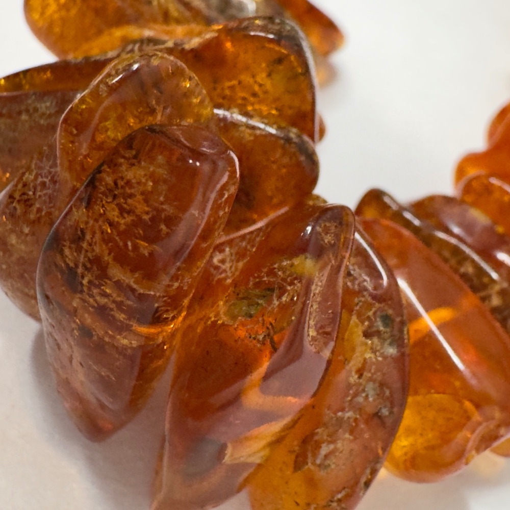 Natural Baltic‎ Amber Chip Necklace Gemstone Glow Boho Chic 26 inches Gradual - Picture 11 of 16